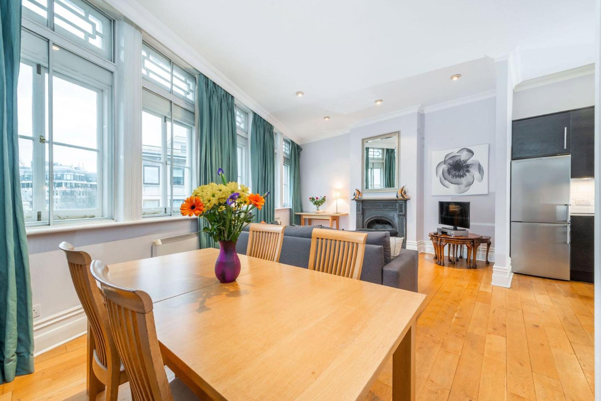 Nelson's Pad - Trafalgar Square - By Frankie Says Appartement *